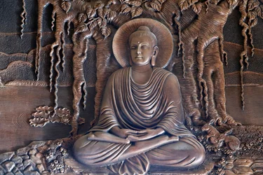 Linh Phong, templo budista, Shakyamuni, buddha, sentando, em, a, meditação, pose, sob, a, Bodhi, árvore, Dalat, vietnã